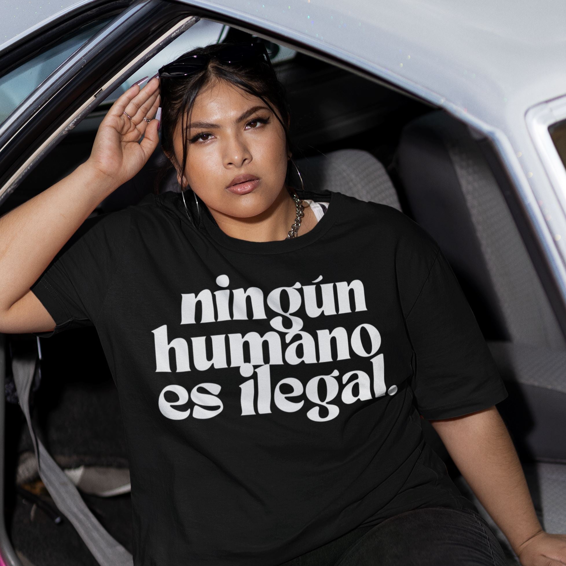 Ningún Humano Es Ilegal | Unisex T-Shirt